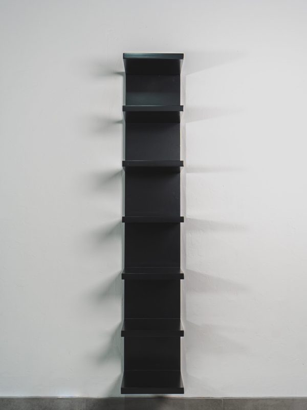 HYPE SHELF - BLACK FLOATING SHELF
