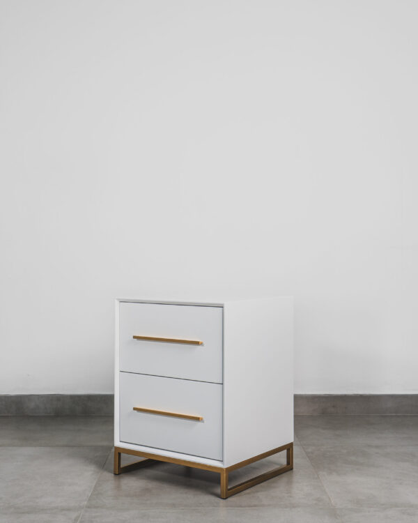 LONDON – WHITE & GOLD PEDESTAL