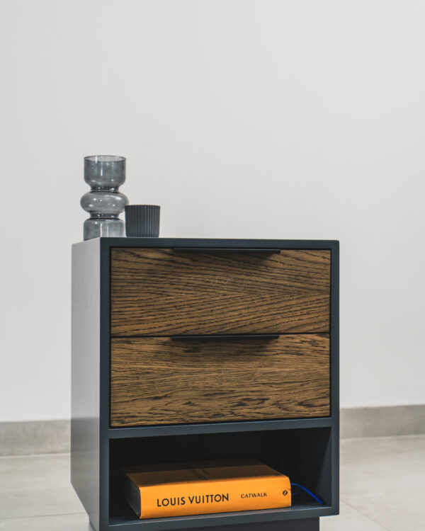 NOA – GREY & VENEER PEDESTAL
