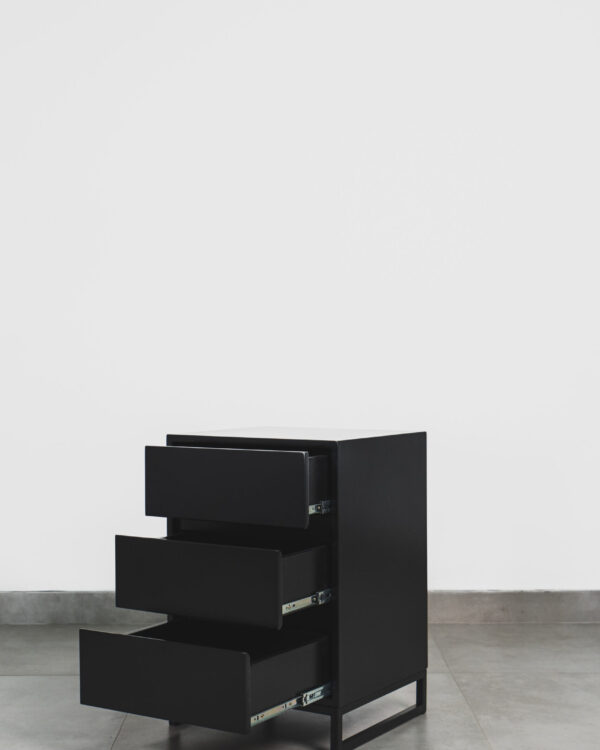 SYDNEY – BLACK BEDSIDE TABLE