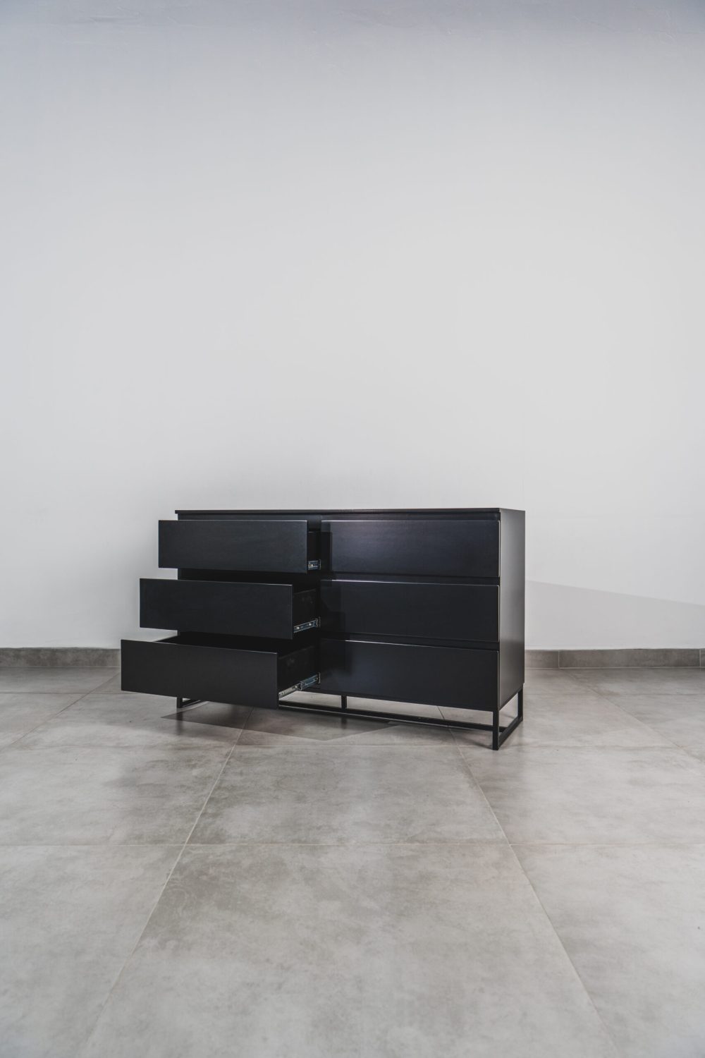 SYDNEY - BLACK 6 DRAWER - Image 3