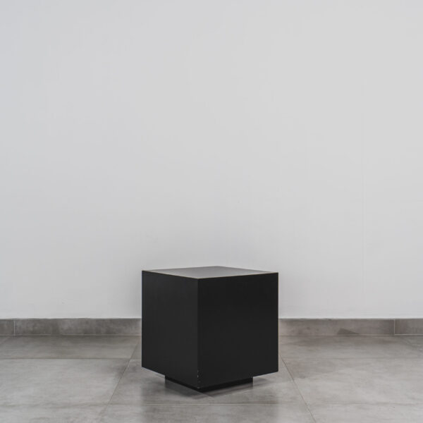 CUBE – BLACK SIDE TABLE