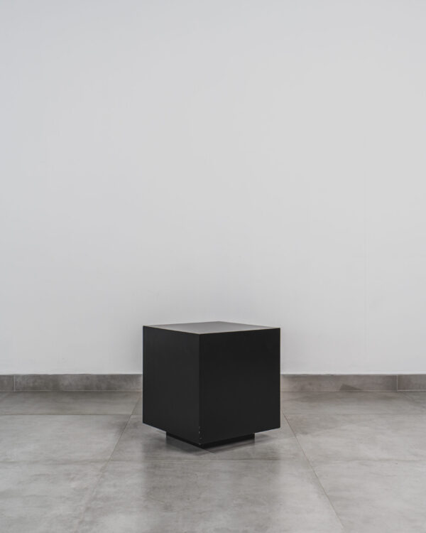 CUBE – BLACK SIDE TABLE