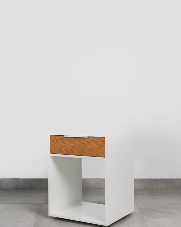 BALI – WHITE & VENEER PEDESTAL