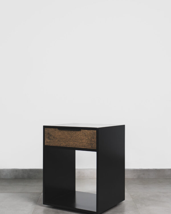 BALI – BLACK & VENEER PEDESTAL