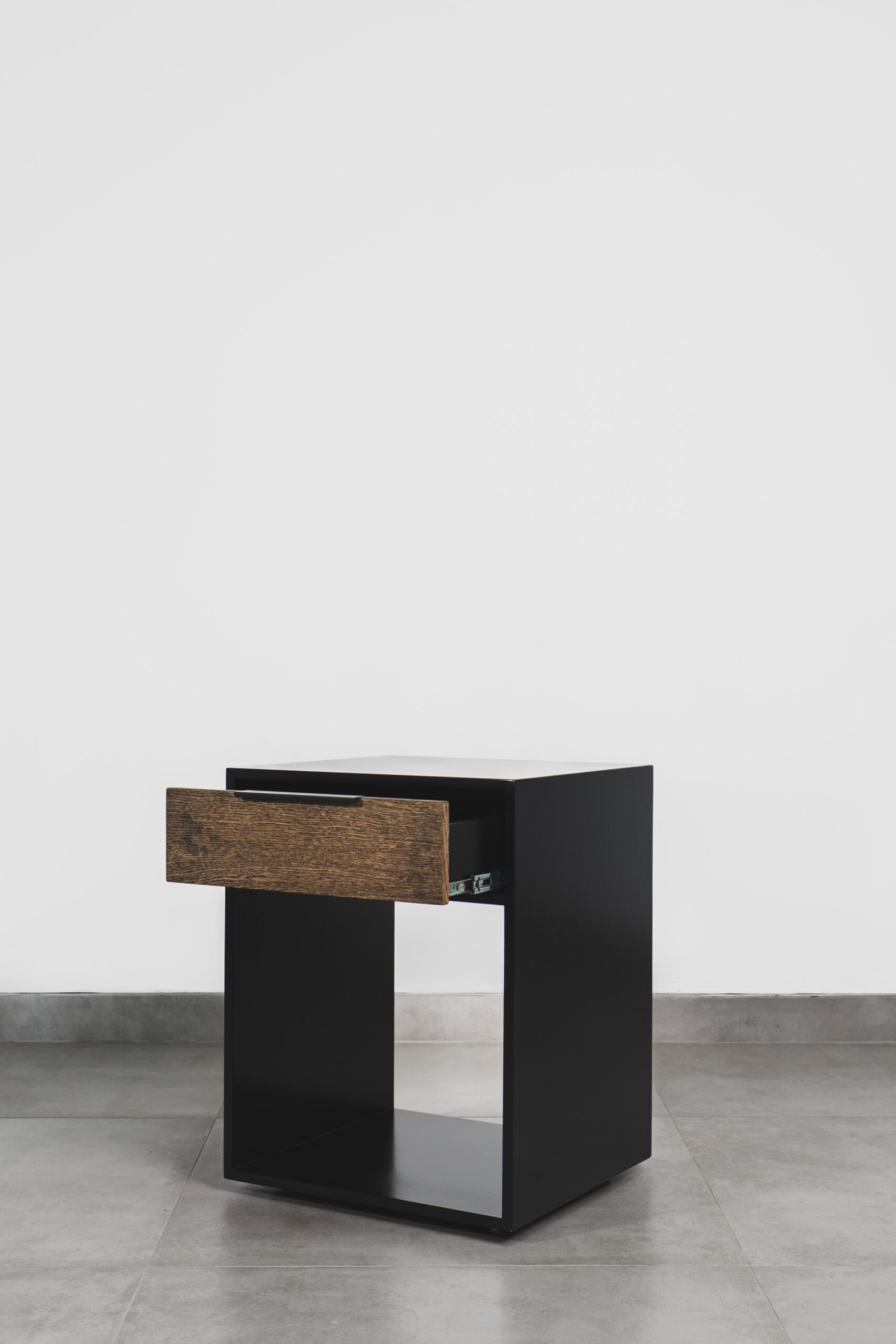 BALI - BLACK & VENEER PEDESTAL - Image 2