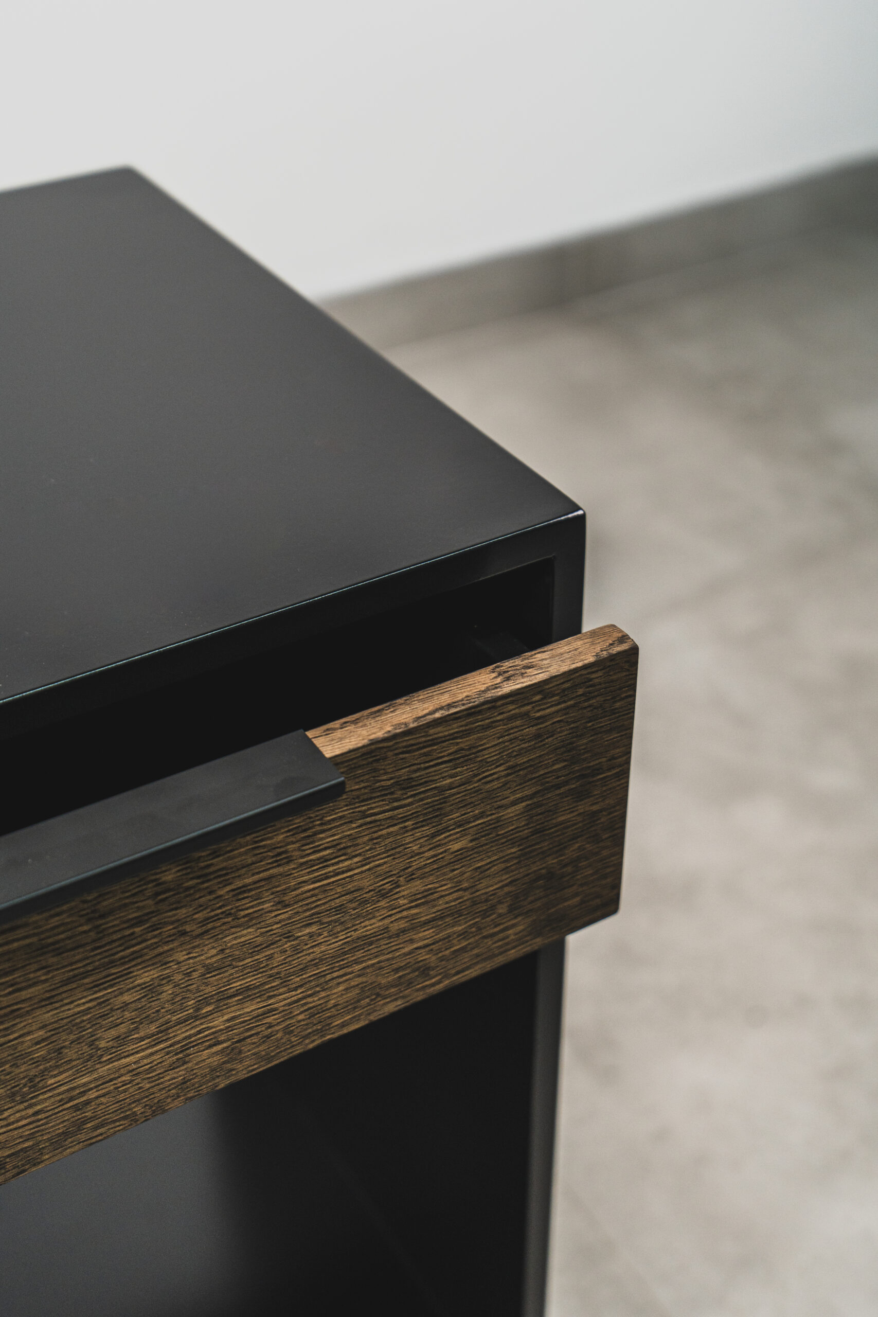 BALI - BLACK & VENEER PEDESTAL - Image 4