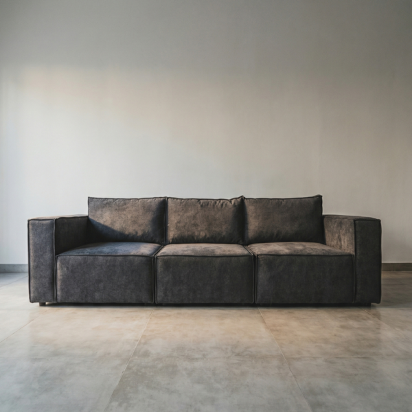 SOLASTA – 3 SEATER COUCH – BRISTOL