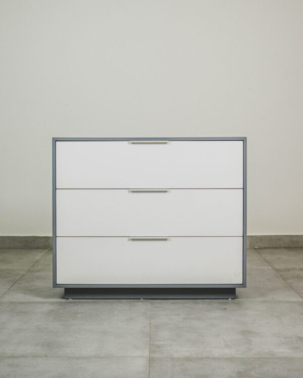 BROOKLYN – GREY & WHITE COMPACTUM
